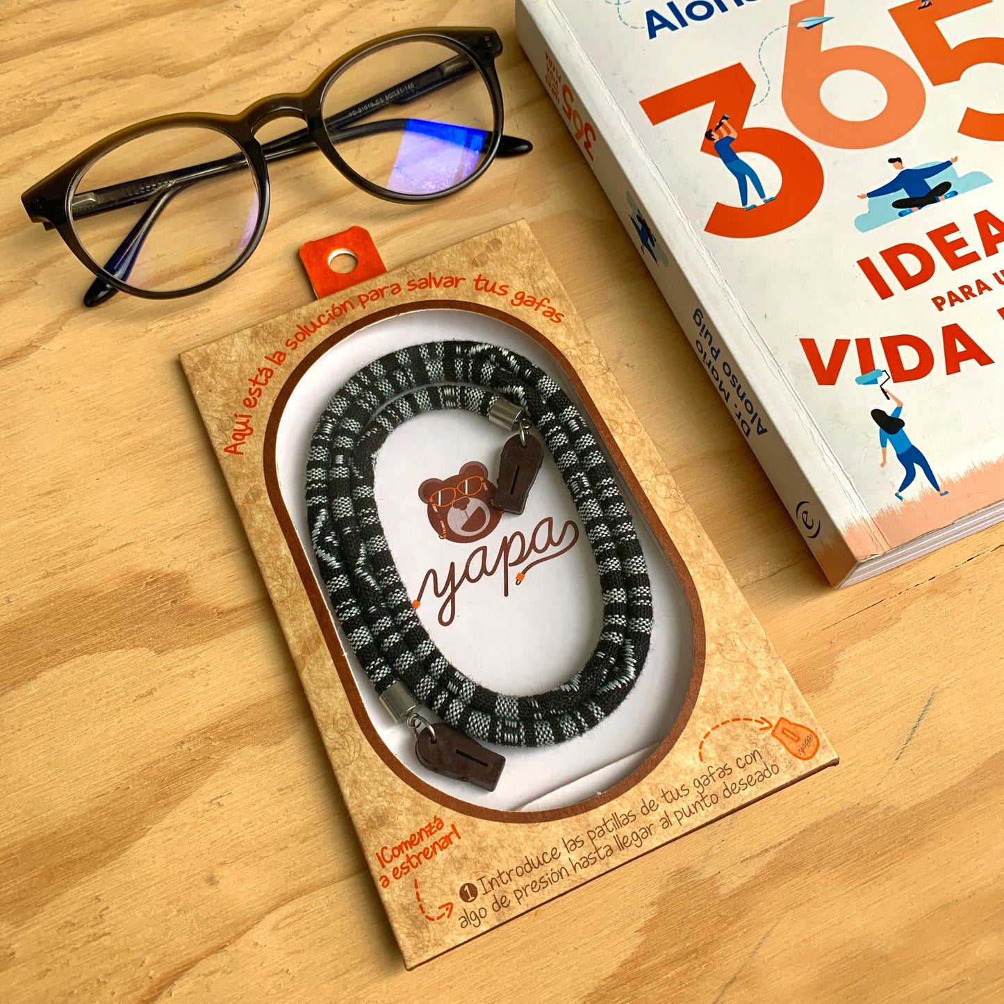 Cuelga Gafas Tejido Étnico Cristo Rey