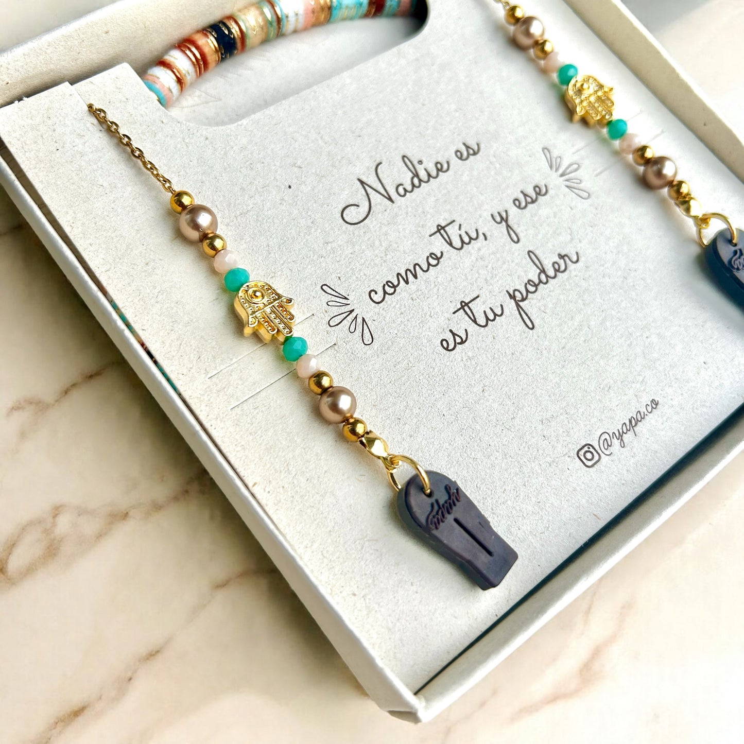 Cuelga Gafas Luxury Mano de hamsa